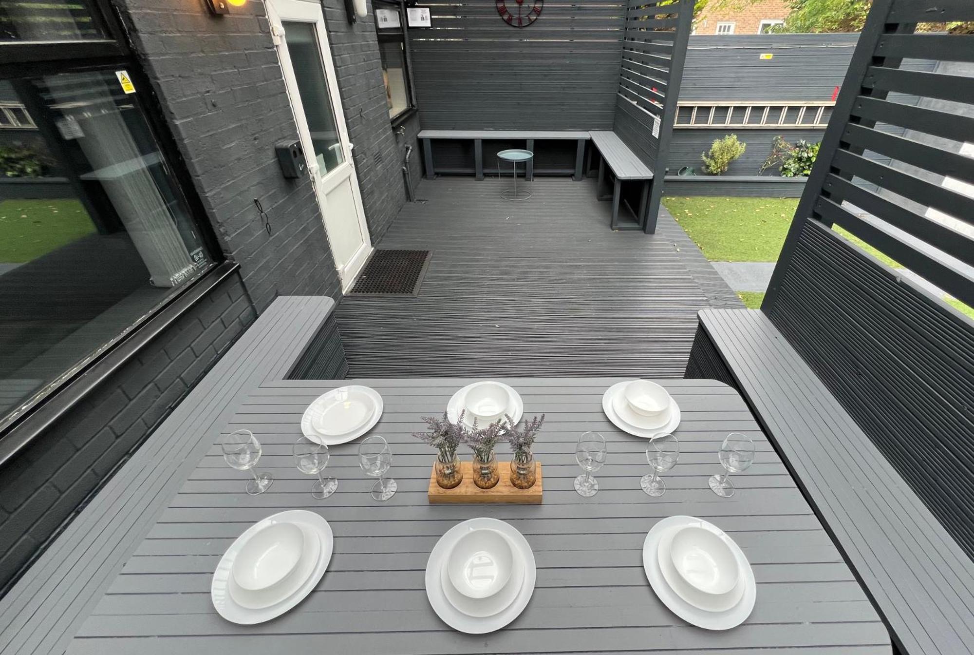 Modern Suites -5 Bedroom House- With Free Parking Birmingham City Buitenkant foto