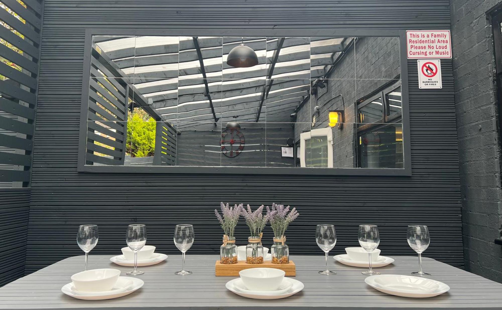 Modern Suites -5 Bedroom House- With Free Parking Birmingham City Buitenkant foto